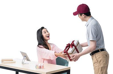 EA和光荣合作《WILD HEARTS》预告 明年2月17日发售